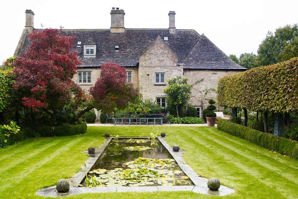 Image may contain Plant Grass Water Outdoors and Nature