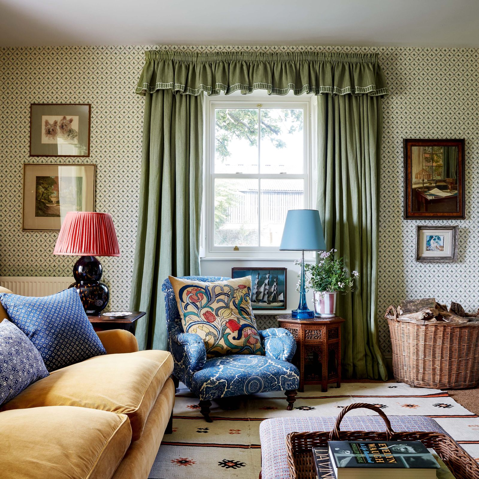 Living room wallpaper inspiration from the House & Garden archive