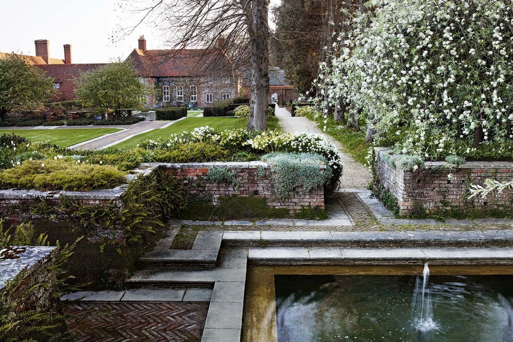 Folly Farm Garden | Outdoor Spaces