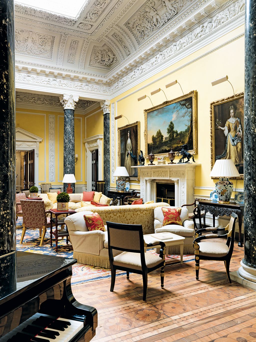 The toplit saloon with its Ziegler carpet is the heart of the house.