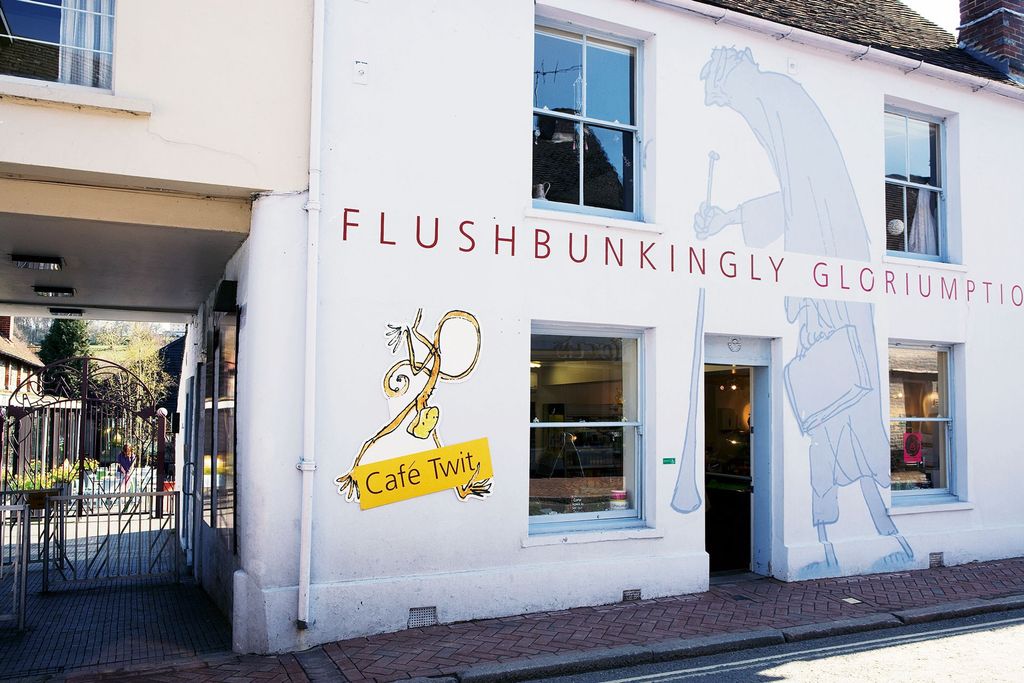 The Roald Dahl Museum | Roald Dahl's Home and Museum