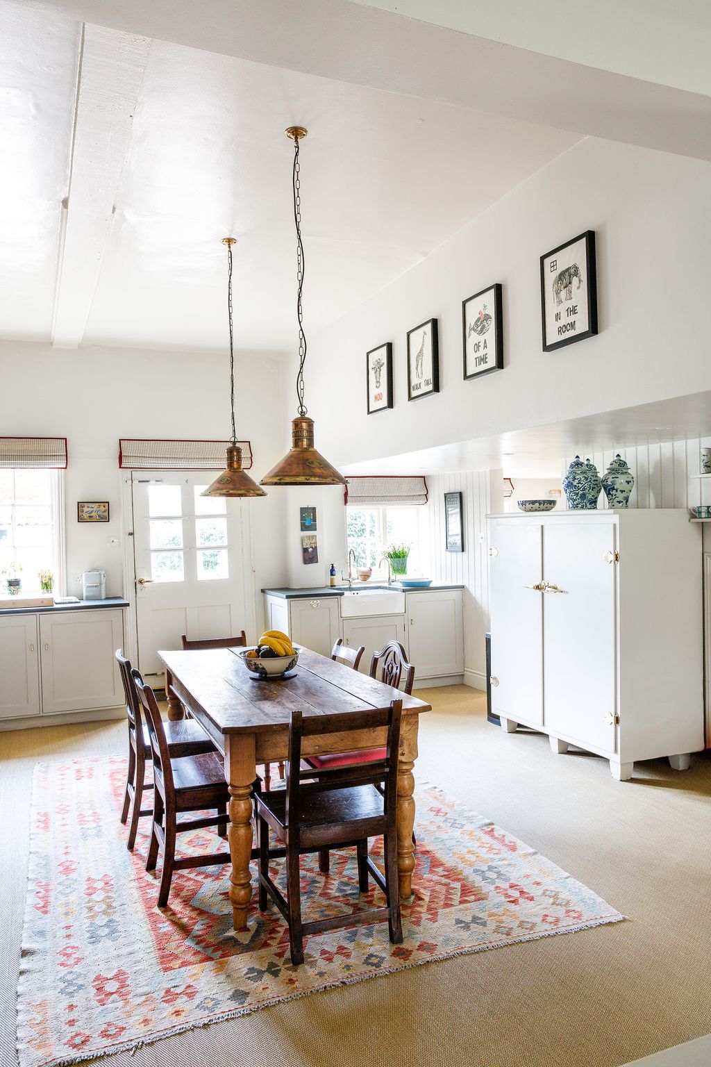 The kitchen cabinets are painted in Farrow  Ball's 'Clunch'.