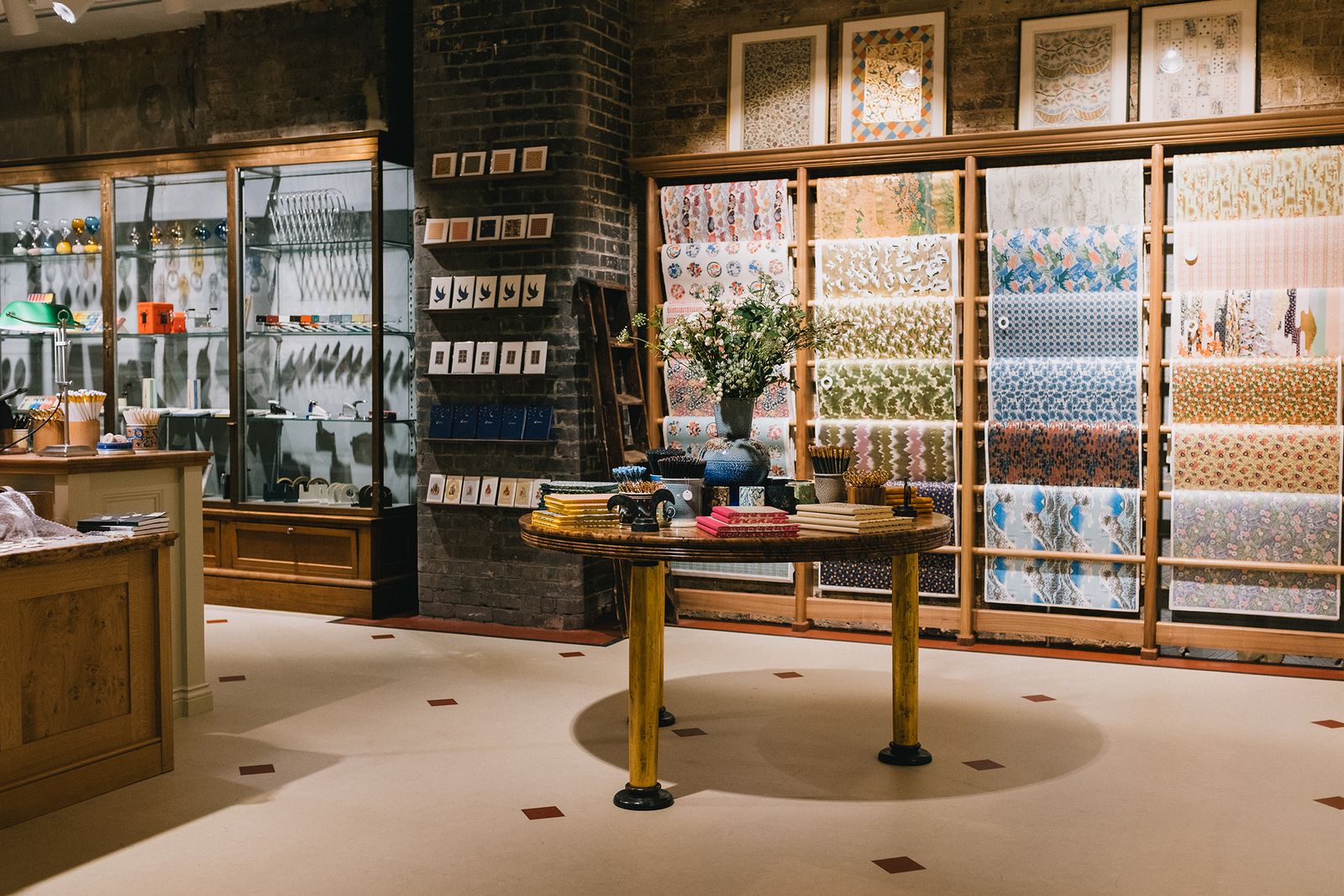 best interior design shops in London Choosing Keeping