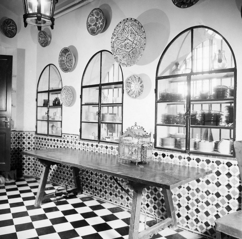 Image may contain Restaurant Food Meal Cafe Cafeteria and Floor