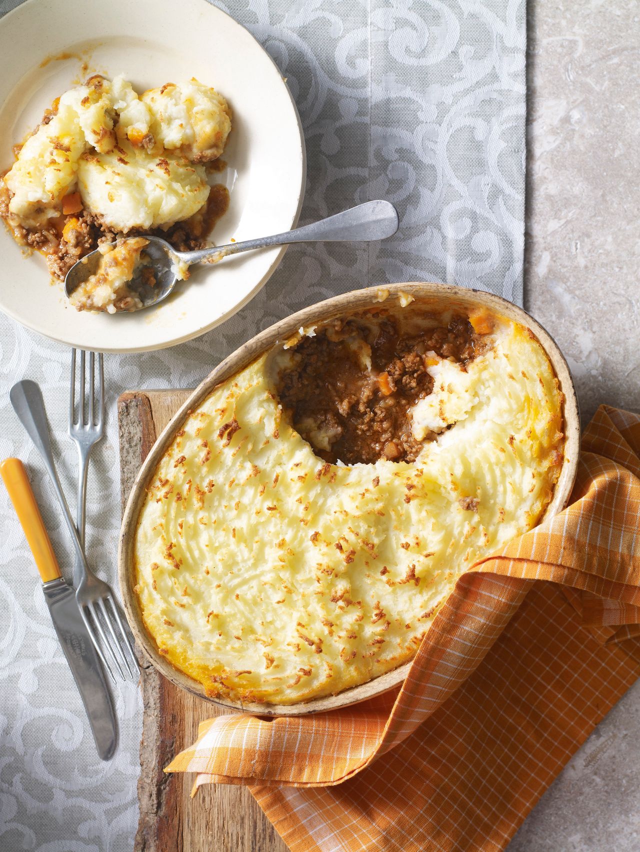 Image may contain Food Breakfast Oatmeal Bread and Plant