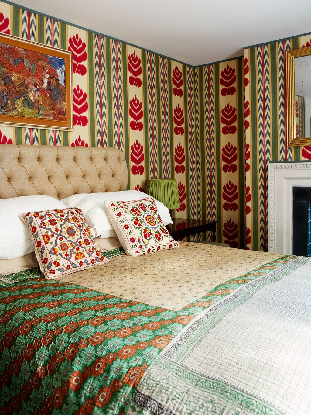 Image may contain Cushion Home Decor Pillow Room Bedroom Indoors Interior Design Furniture and Bed