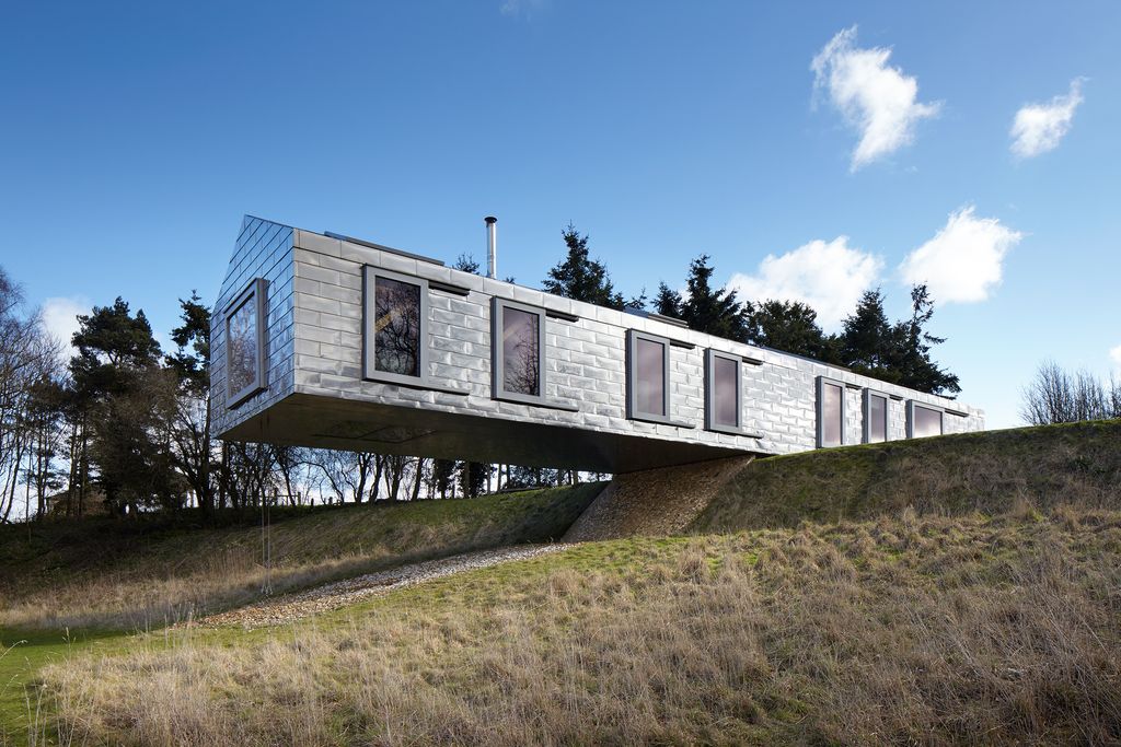 Taking a break from the traditional cottage vernacular Balancing Barn in Suffolk offers solitude and contemporary...