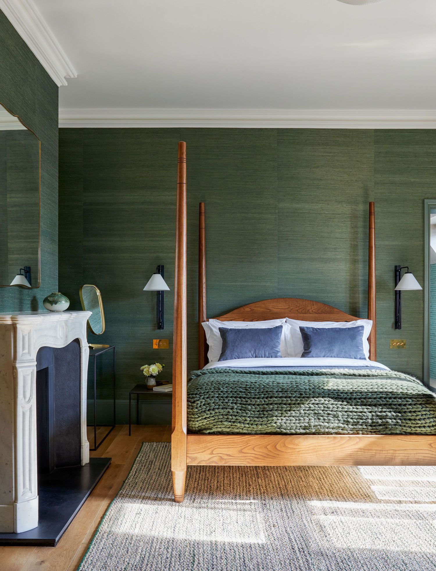 Image may contain Furniture Indoors Room Bedroom Bed and Interior Design