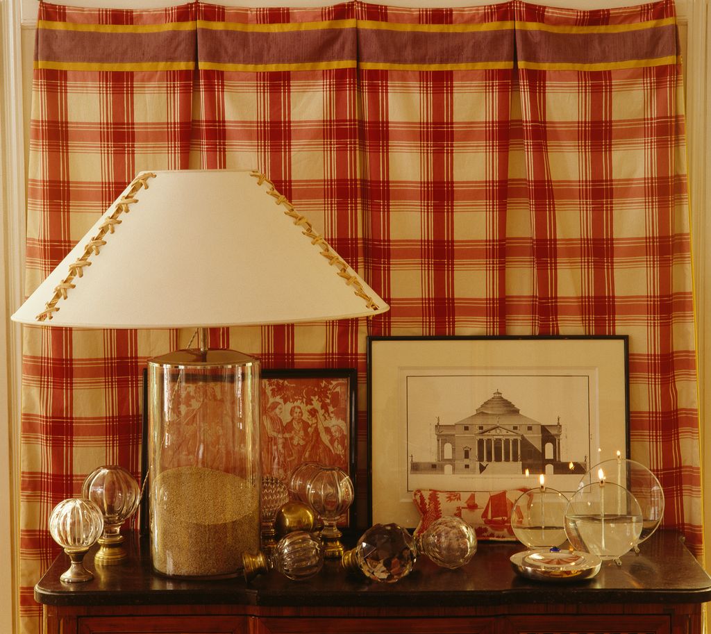 One of the reversible fabric wall panels in the salon showing the check fabric 'Sorgues' by Pierre Frey.