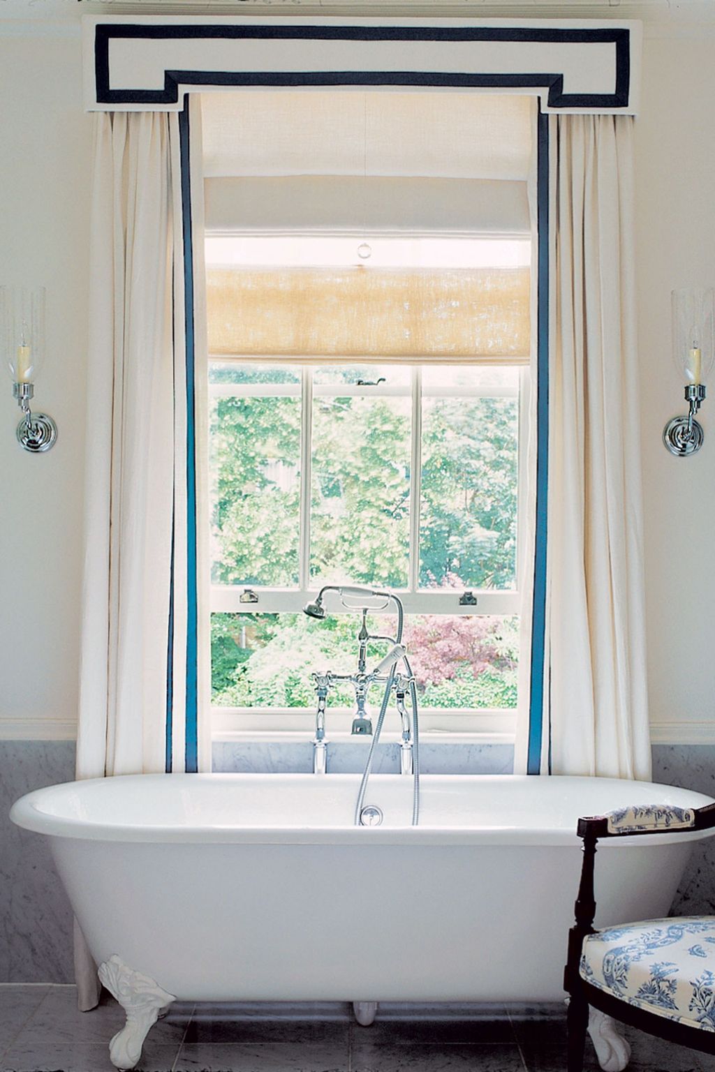 Image may contain Tub Bathtub Interior Design Indoors Home Decor and Room