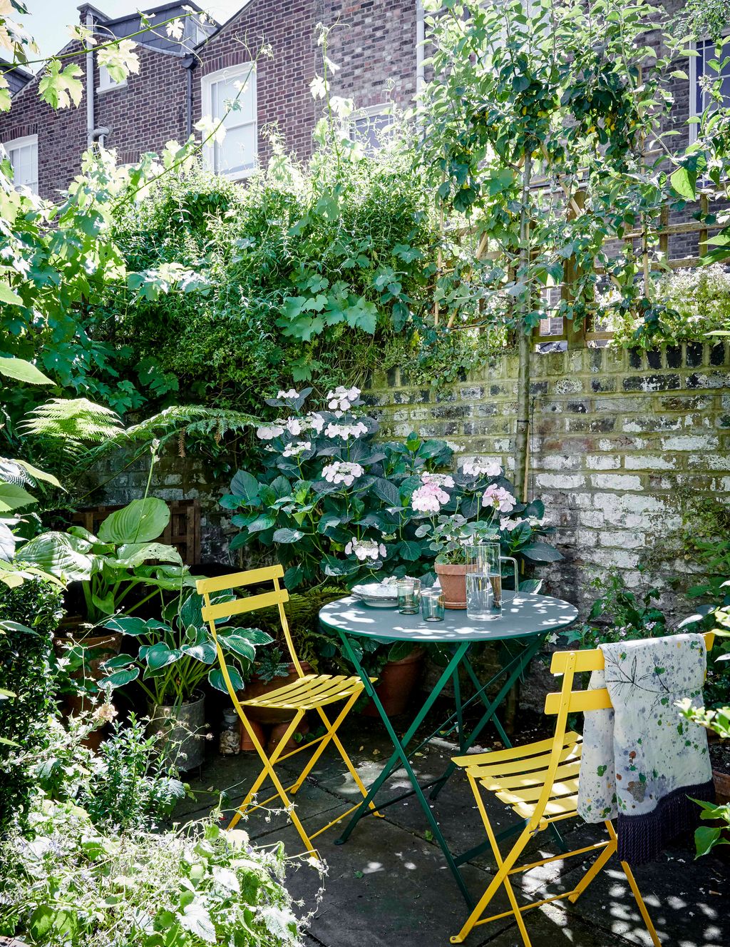 Smart ideas for small gardens