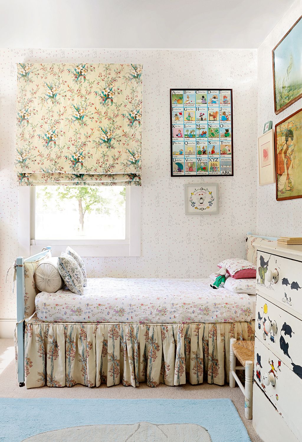 Image may contain Indoors Room Bedroom Furniture Dorm Room Home Decor Crib and Bed