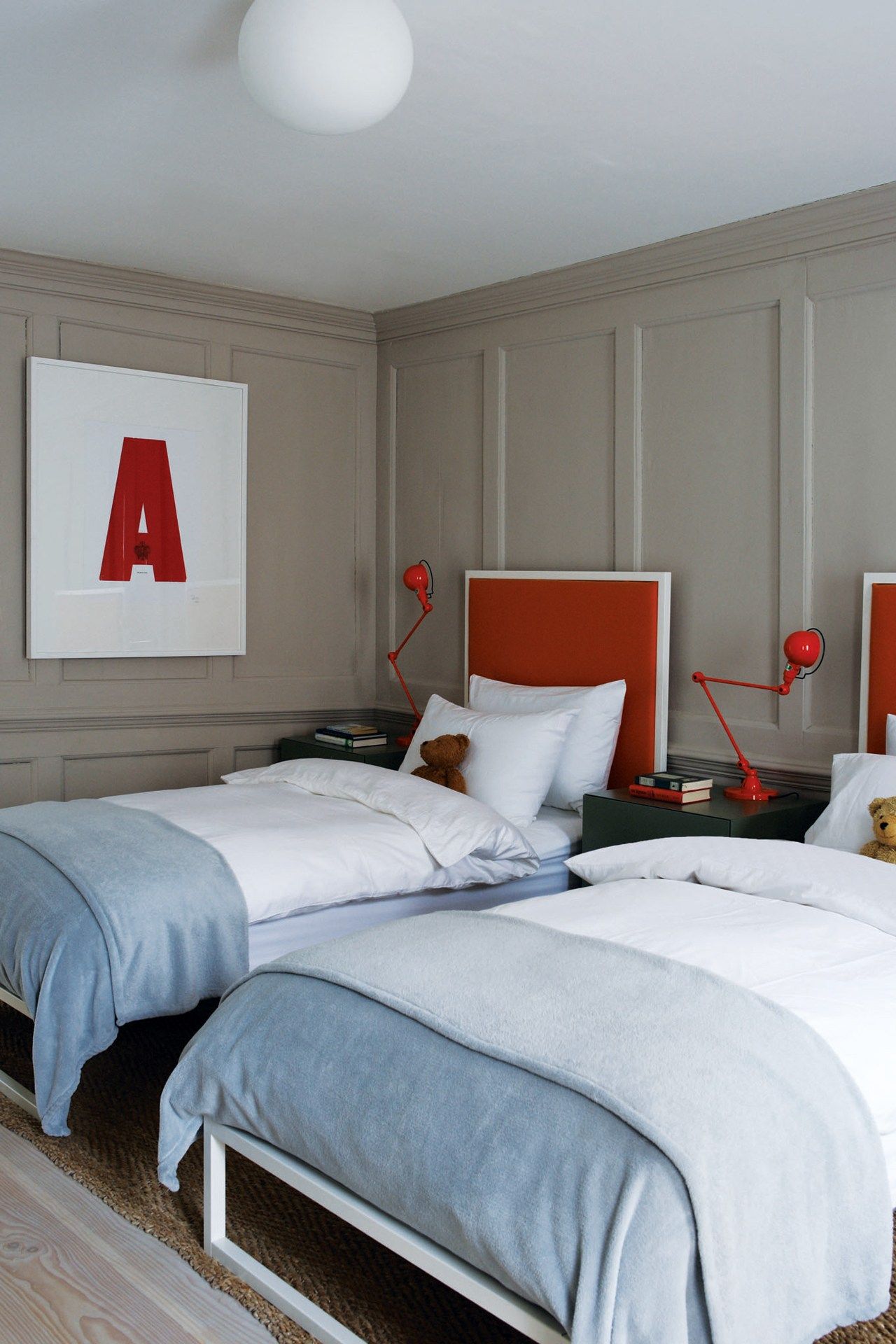 Image may contain Indoors Room Bedroom Furniture Bed and Dorm Room