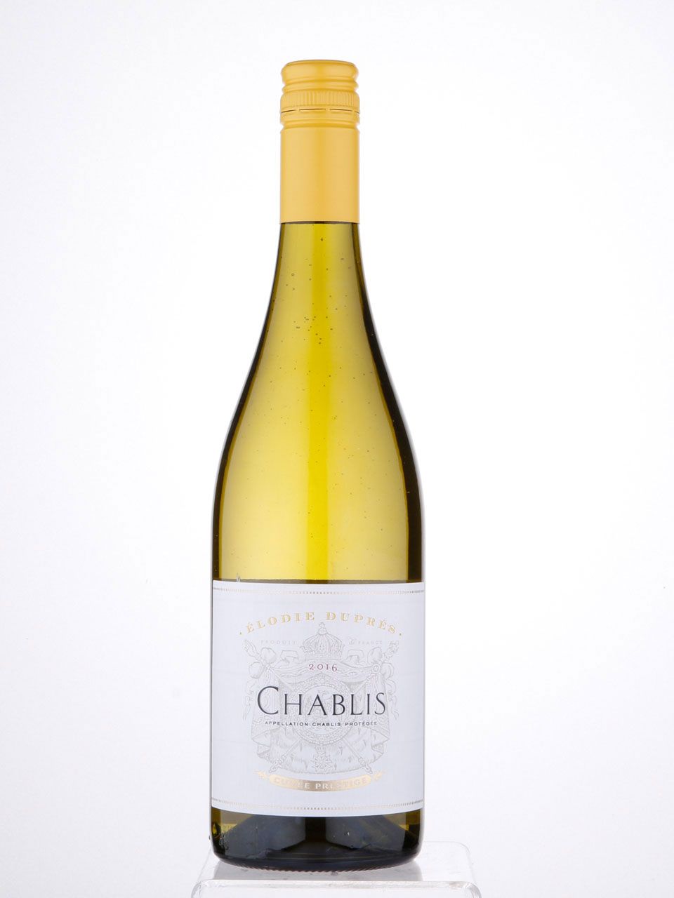 Image may contain Bottle Drink Alcohol Wine Beverage and Wine Bottle