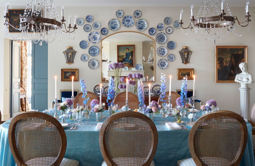 Drawing on the European heritage of faience it was a joy to have Susan Bednar Long help me create a wallmounted display...