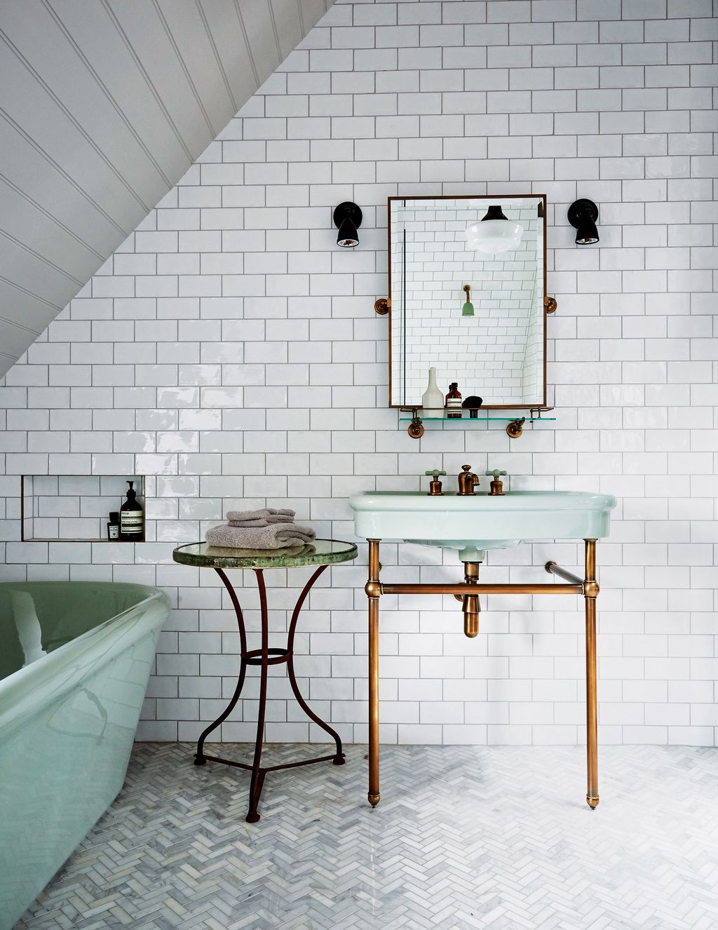 At Paul and Caroline Weiland's crisp modern London house a pale green sink and bath from The Water Monopoly's 'Rockwell'...