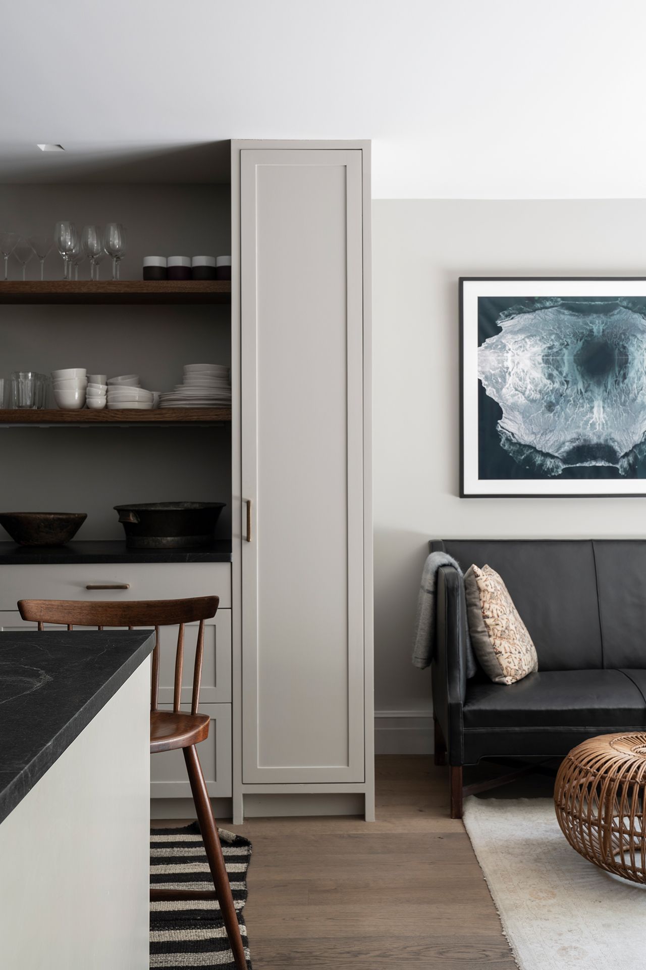 The perfect paint for design lovers with children and pets