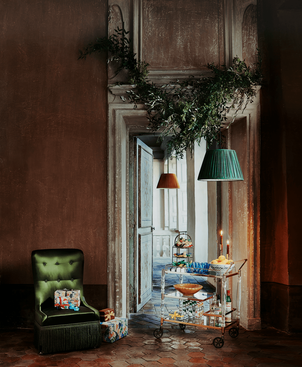 Image may contain Home Decor Furniture Living Room Room Indoors Couch and Shelf