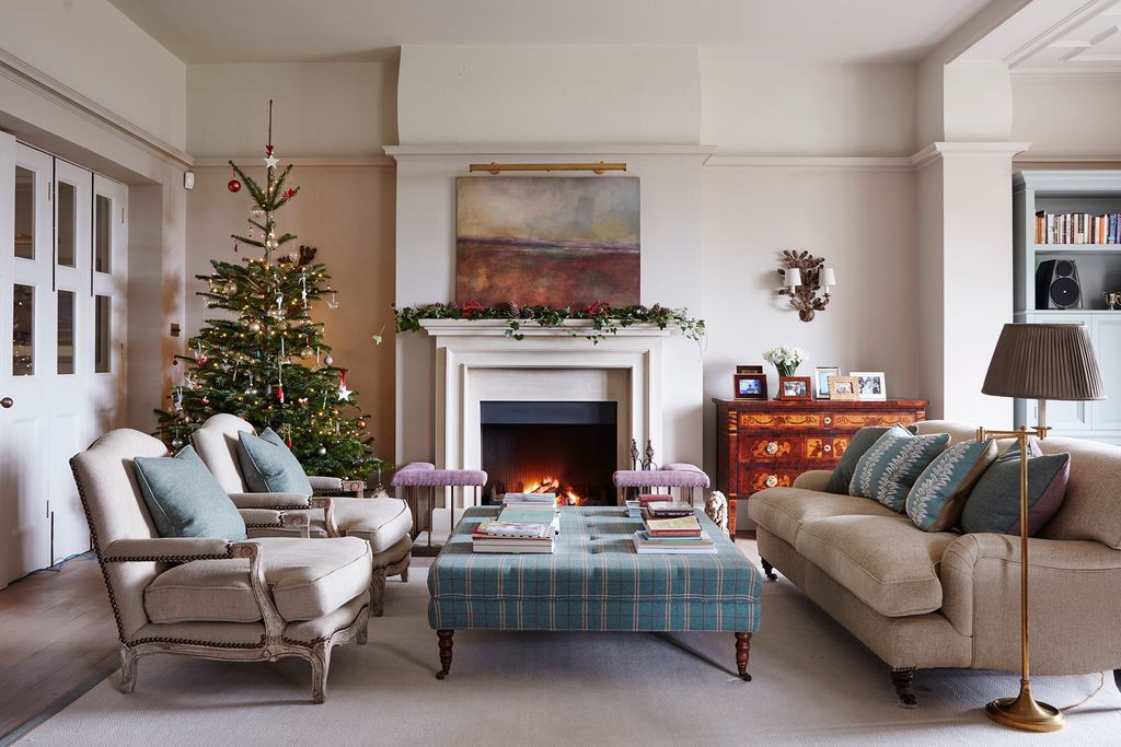 Living Room  An Elegant House in Surrey | Real Homes