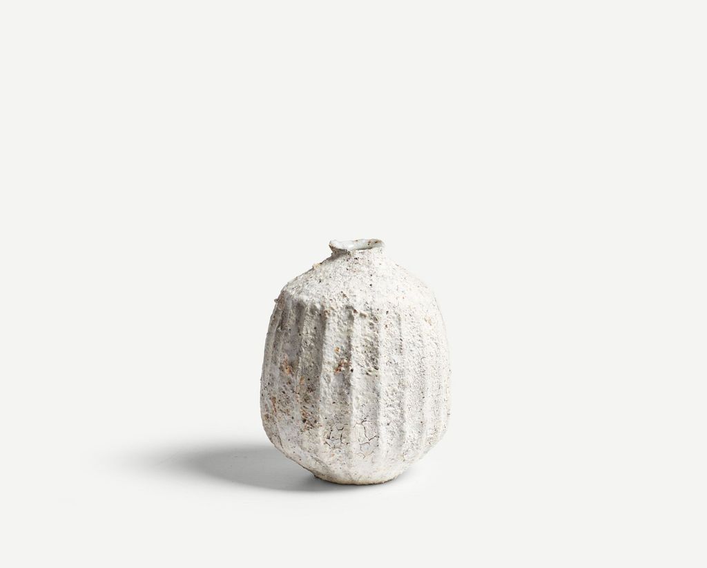 Having studied at The University of Westminster and Central St Martins Akiko Hirai is now the Head of Ceramics at...