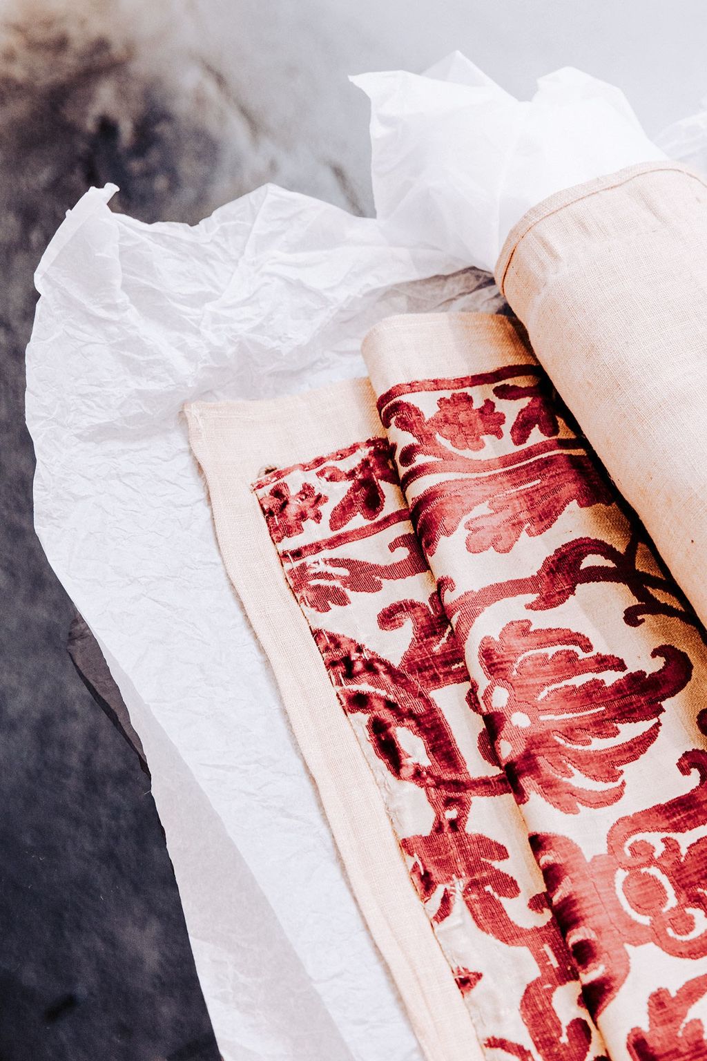 Fragment of velvet| Le Manach Woven from the archives | Decoration