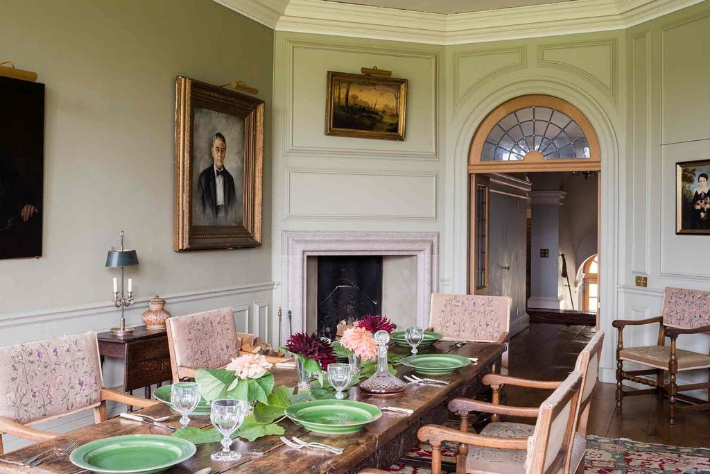 Dining Table Newbuild Jacobeanstyle Manor | Real Homes