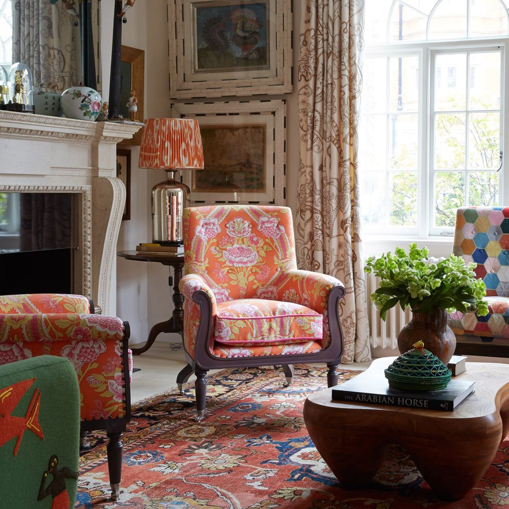 'Use optical illusions to play with the proportions of a large room. Choose big sofas and chairs and over­size lamps and...