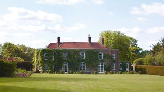 A seventeenthcentury rectory rebuilt after a devastating fire