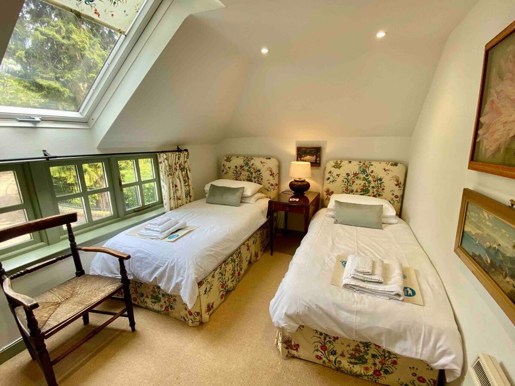 The Scottish borders often get forgotten in favour of Argyll and the Highlands but its one of the loveliest areas full...