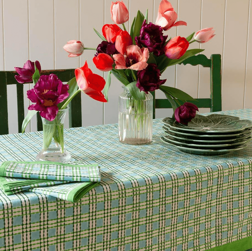 Image may contain Tablecloth Plant Flower and Blossom