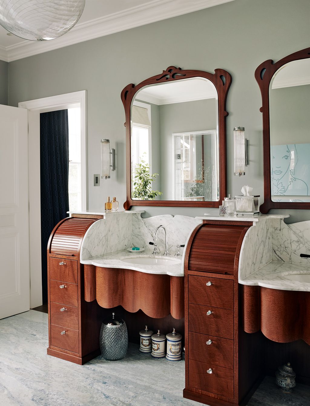 Neat Cut made the Victorianstyle vanity unit in sapele wood veneer and Carrara marble. The ‘Maurice taps are from The...