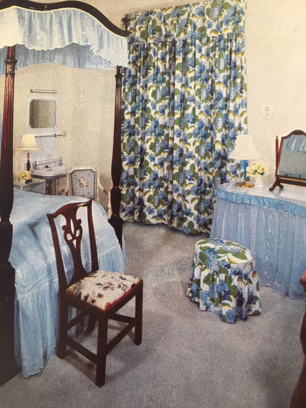 'The FourPoster Room'