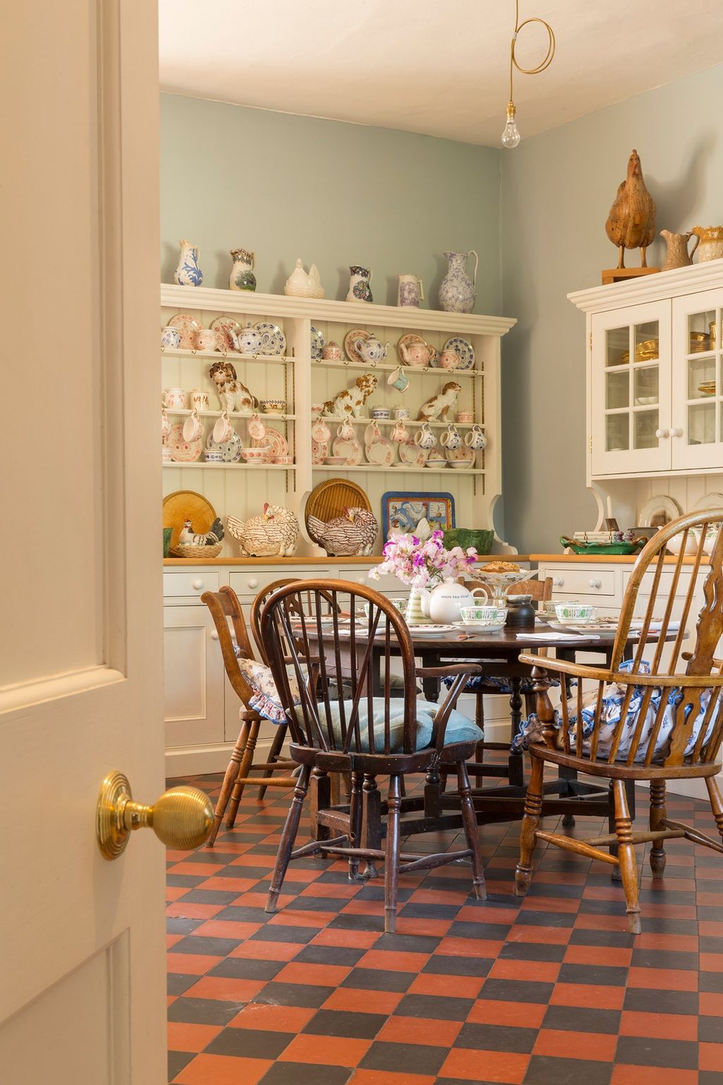 Sotheby's auction the collection of Deborah Duchess of Devonshire design news