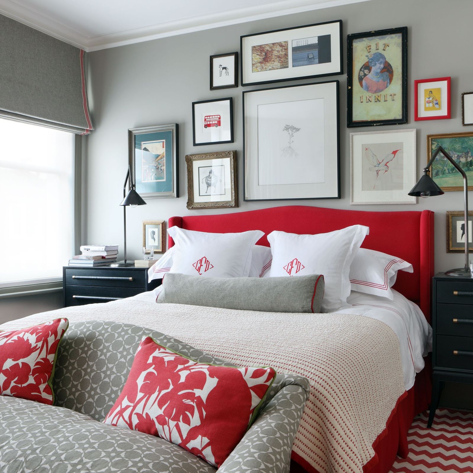 Image may contain Indoors Room Bedroom Dorm Room and Furniture