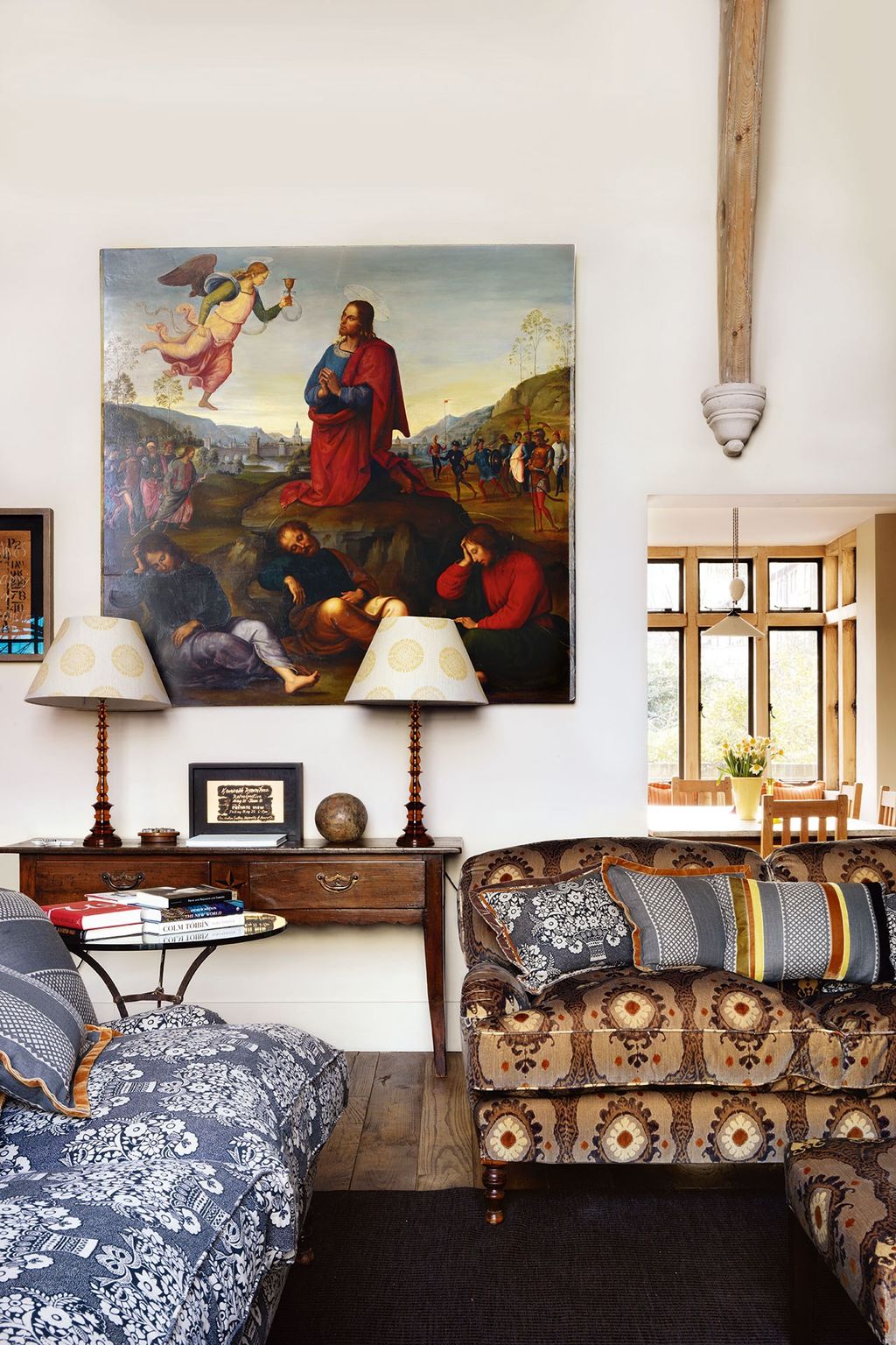 Sitting room with floral sofas and classical art | Living Room Design Ideas