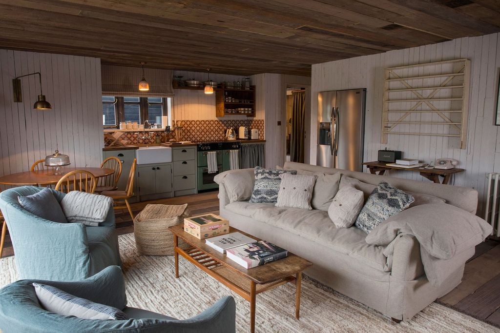 Farmhouse Studio Accommodation| Soho House | Hotel  Travel