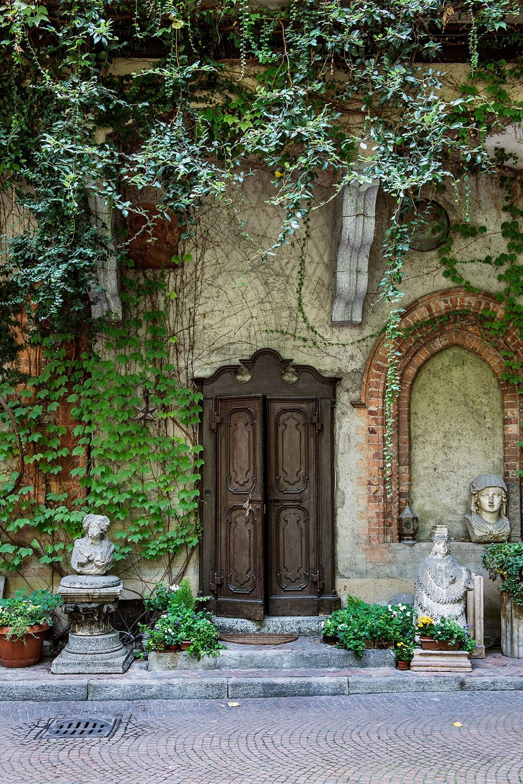 Milan City Tour| Travel Destinations