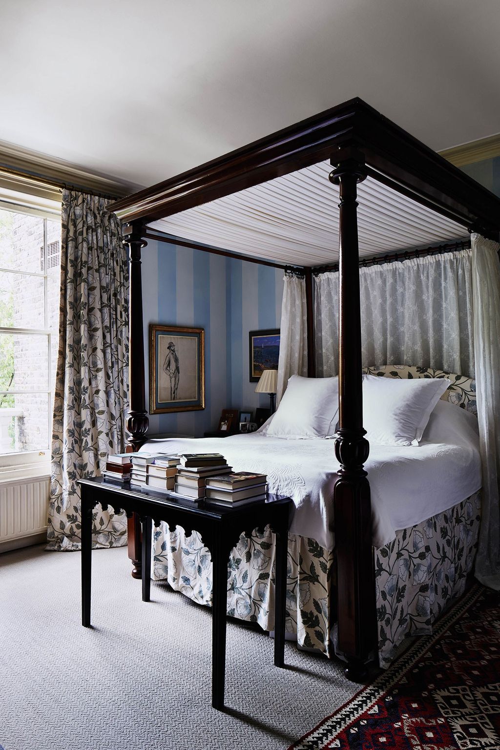 Image may contain Room Bedroom Indoors Furniture Interior Design Bed and Flooring