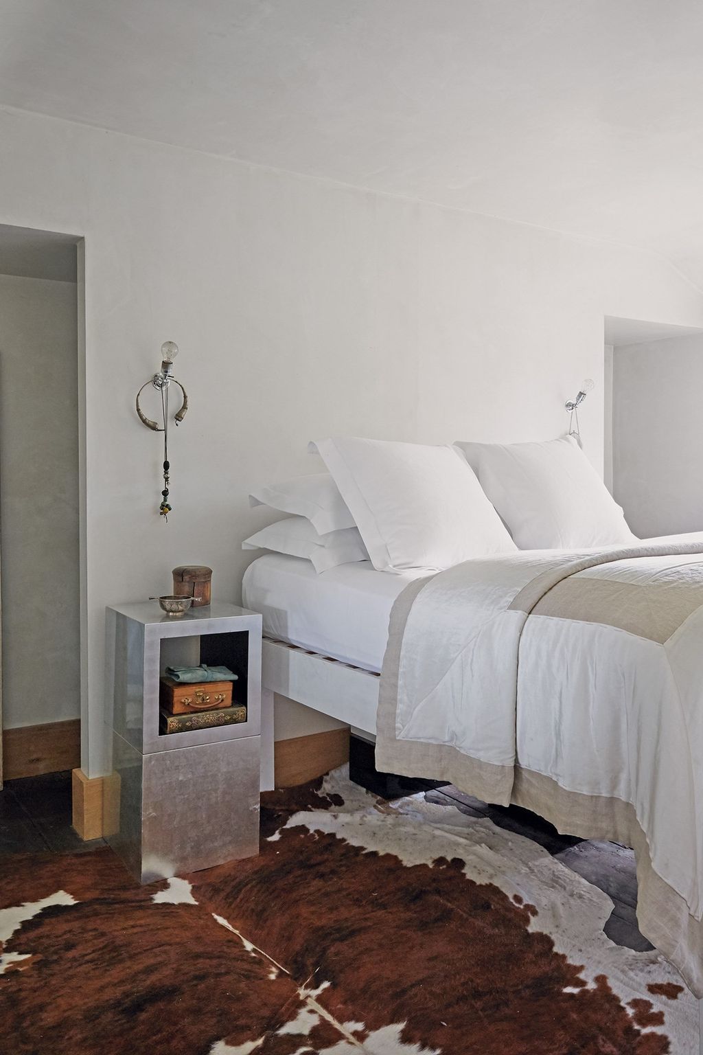 Raised Bed | Bedroom Ideas