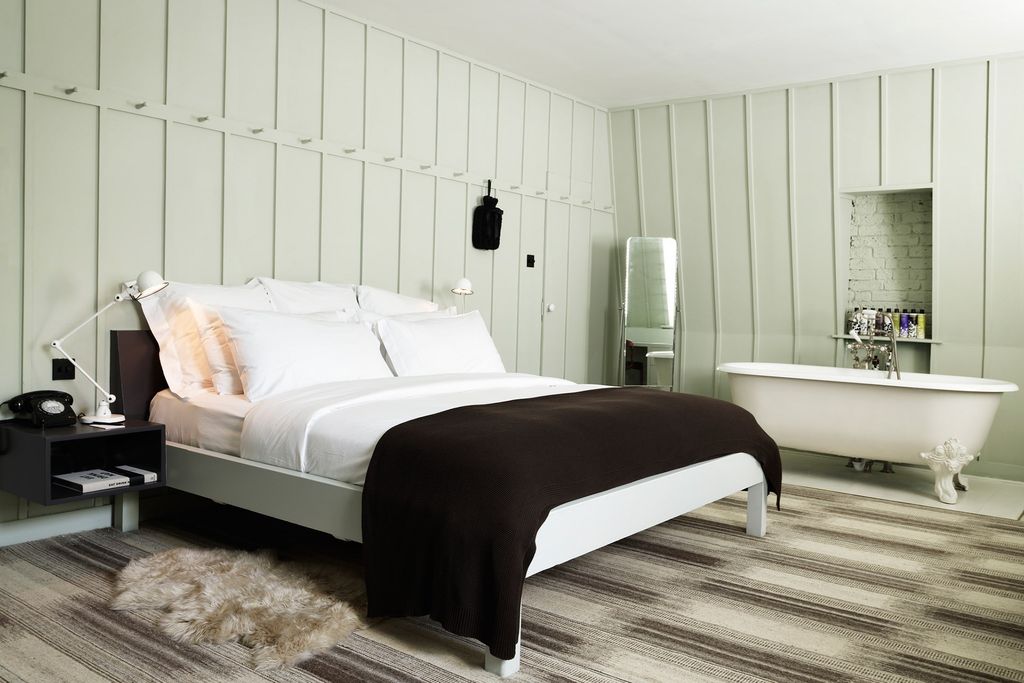 Pale Green Panelled Bedroom | Bedroom Ideas