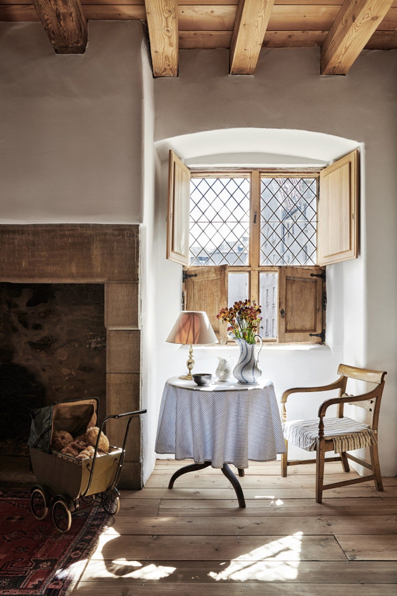 Kitchen Fireplace Lamb's House in Leith | Real Homes