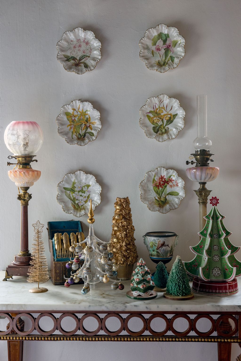 Image may contain Porcelain Pottery Art Glass and Goblet