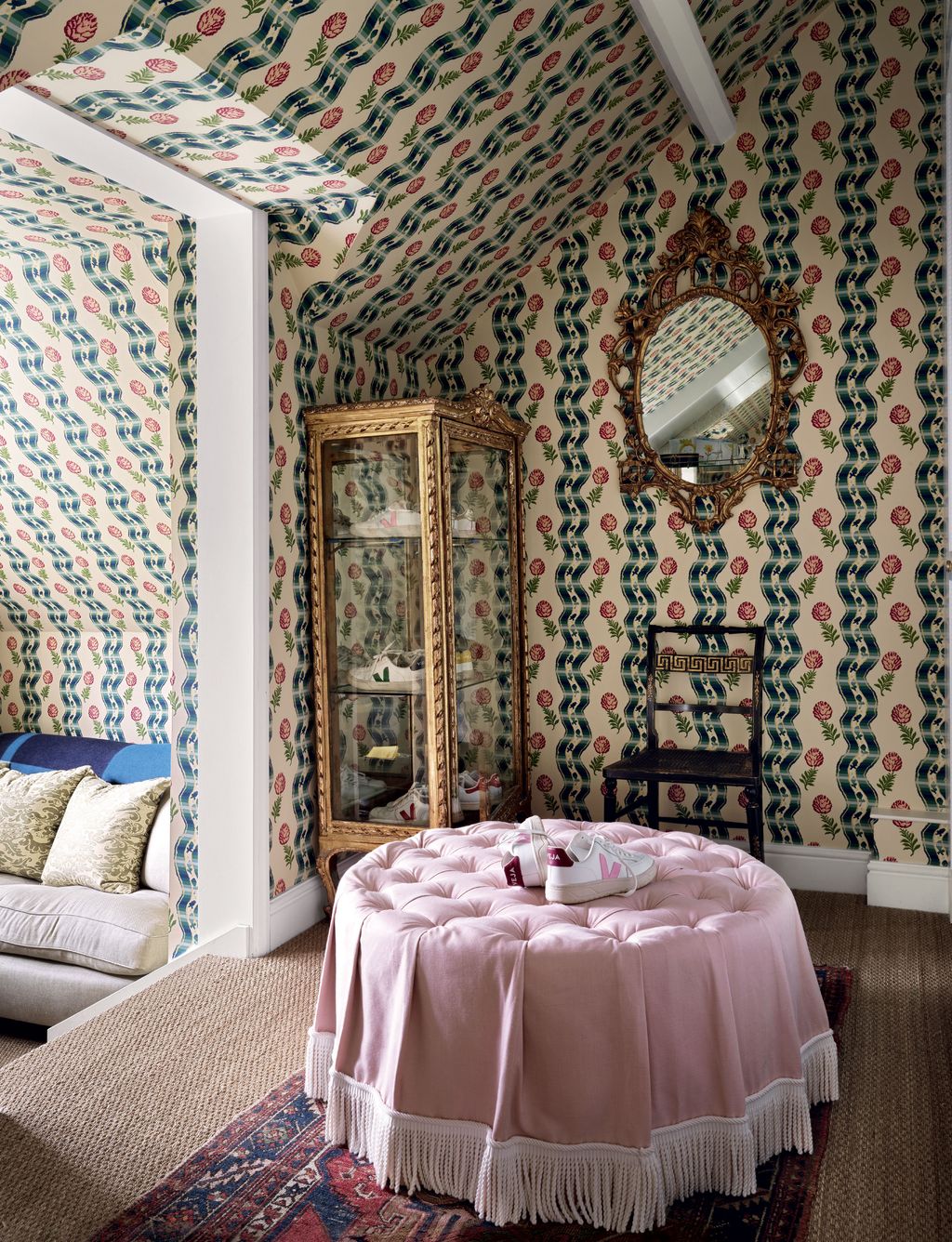 Image may contain Home Decor Interior Design Indoors Furniture Tablecloth Room Living Room Cushion Pillow and Couch