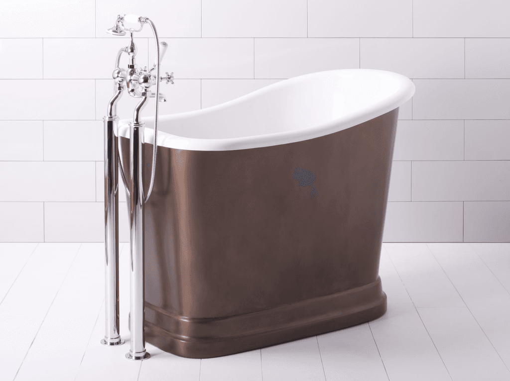 Image may contain Tub and Bathtub