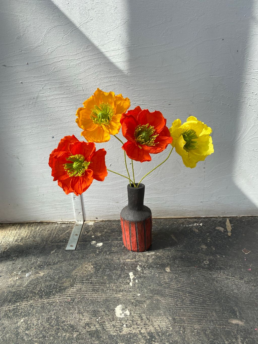 Paper Icelandic Poppy 25 from Kip Hideaways.  I have tried putting fresh flowers in my daughters room but it doesn't end...