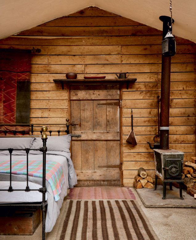 Image may contain Furniture Bed Room Bedroom Indoors Housing Building and Wood