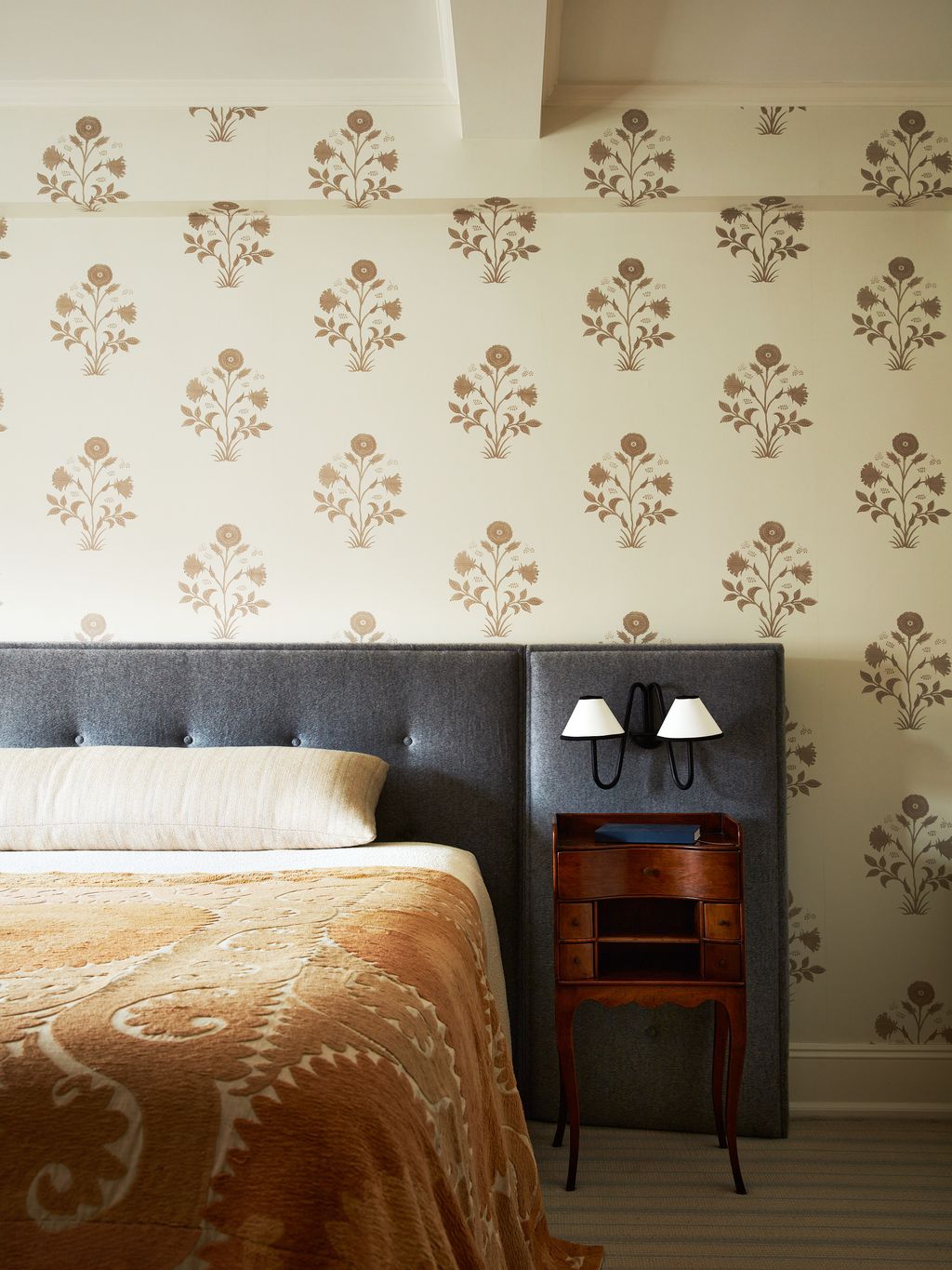 Image may contain Indoors Room Bedroom Furniture Interior Design and Bed