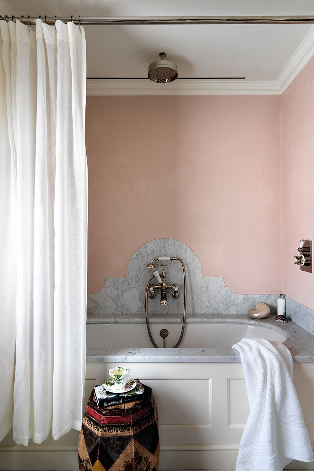 Image may contain Tub and Indoors