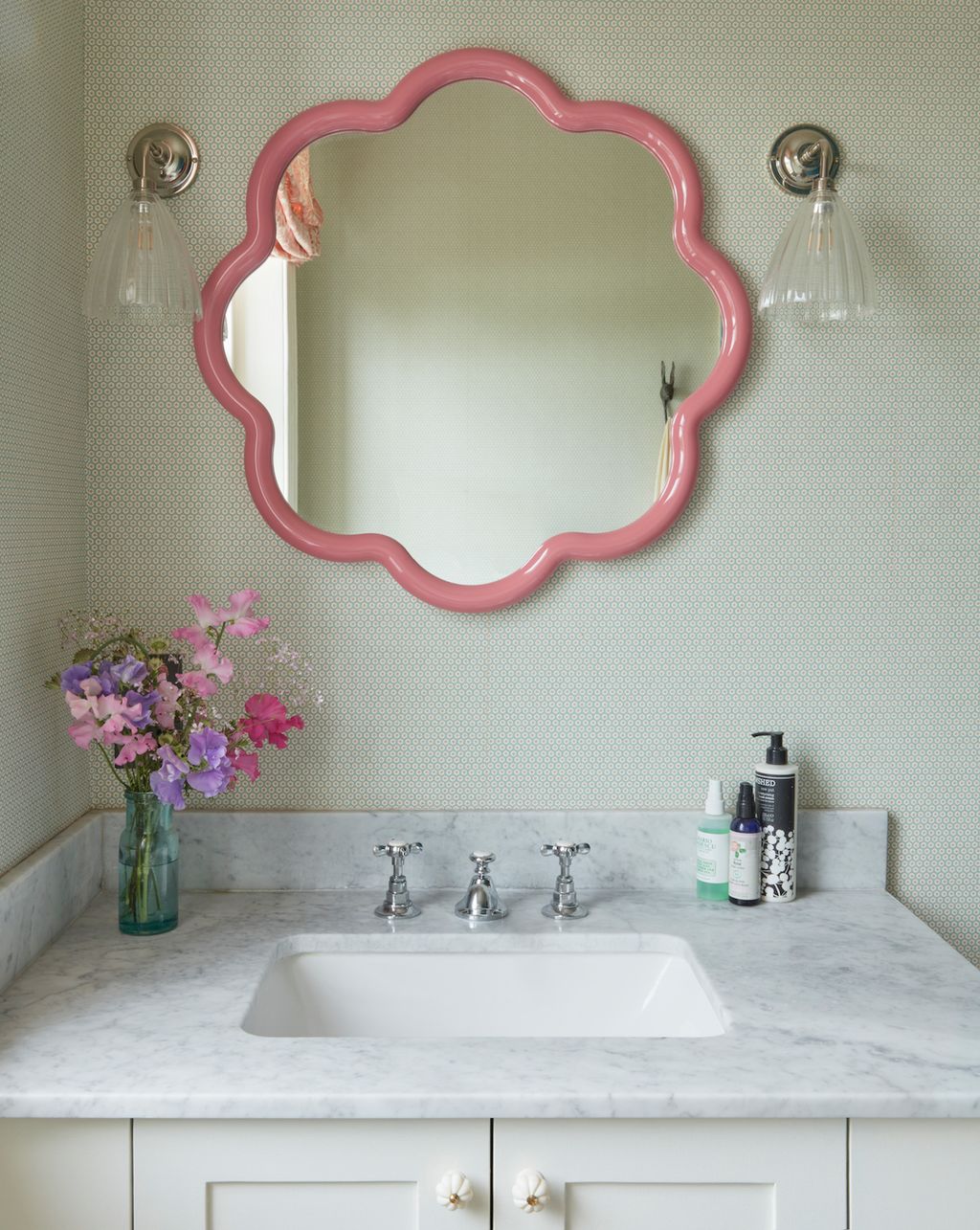 Image may contain Sink Sink Faucet and Indoors