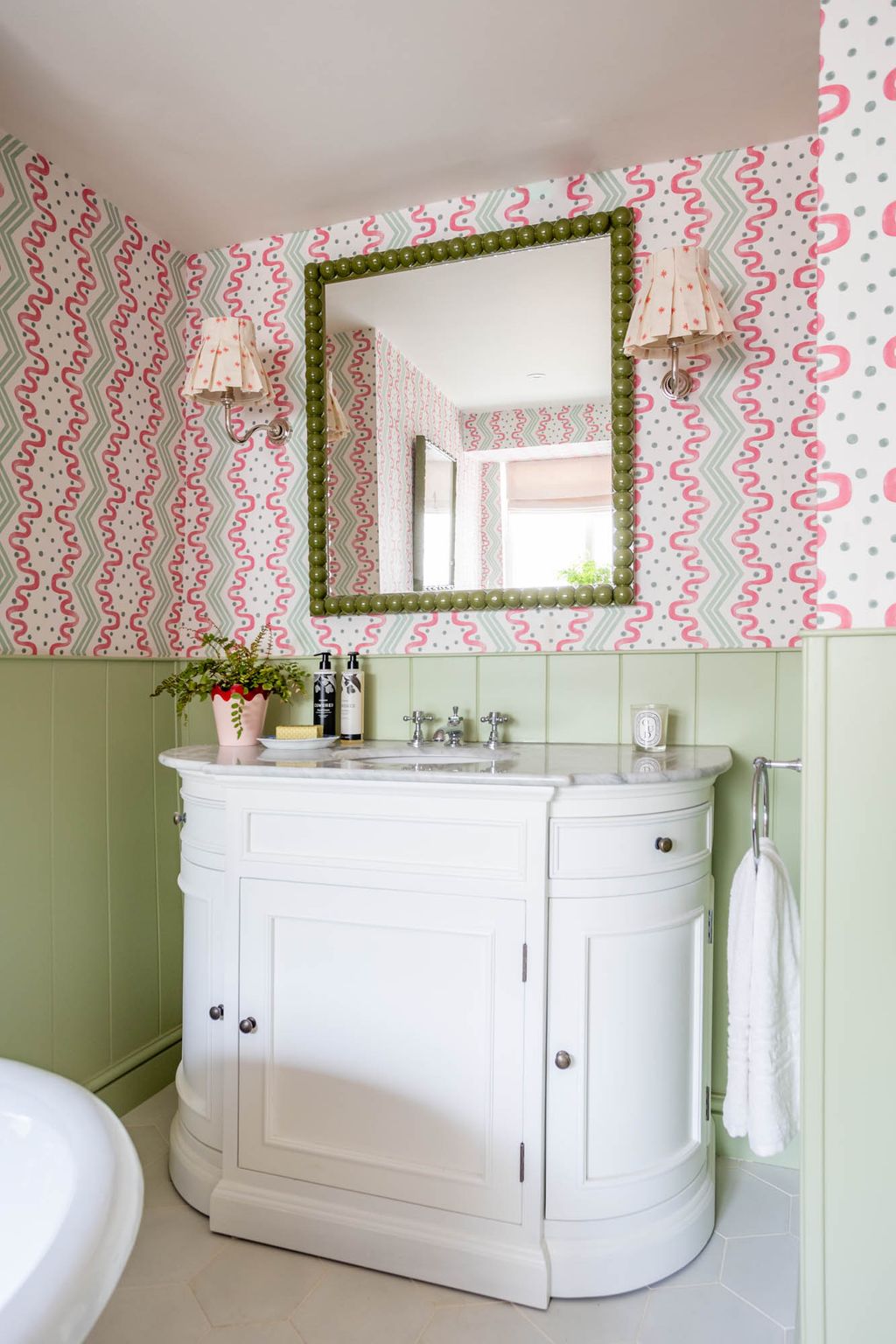 Image may contain Corner Furniture Sideboard Indoors and Room